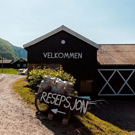 ホテル Tuftegarden Viksdalen エクステリア 写真