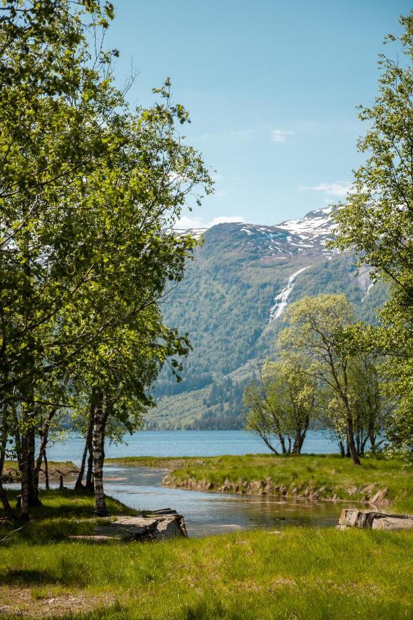 ホテル Tuftegarden Viksdalen エクステリア 写真