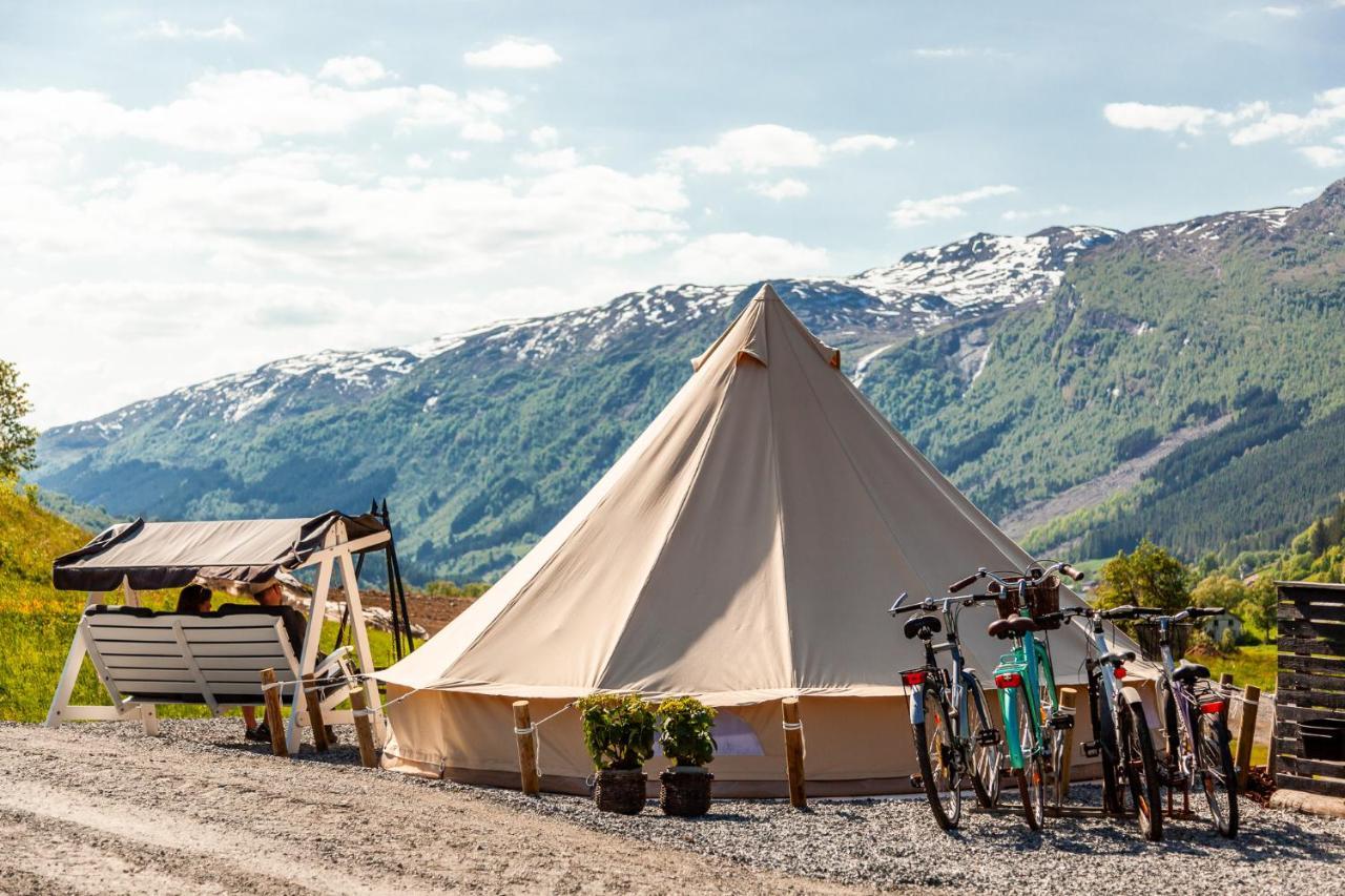 ホテル Tuftegarden Viksdalen エクステリア 写真